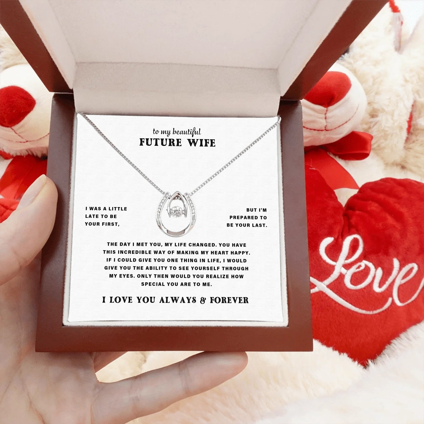 Lucky in Love Lux UGC new 1