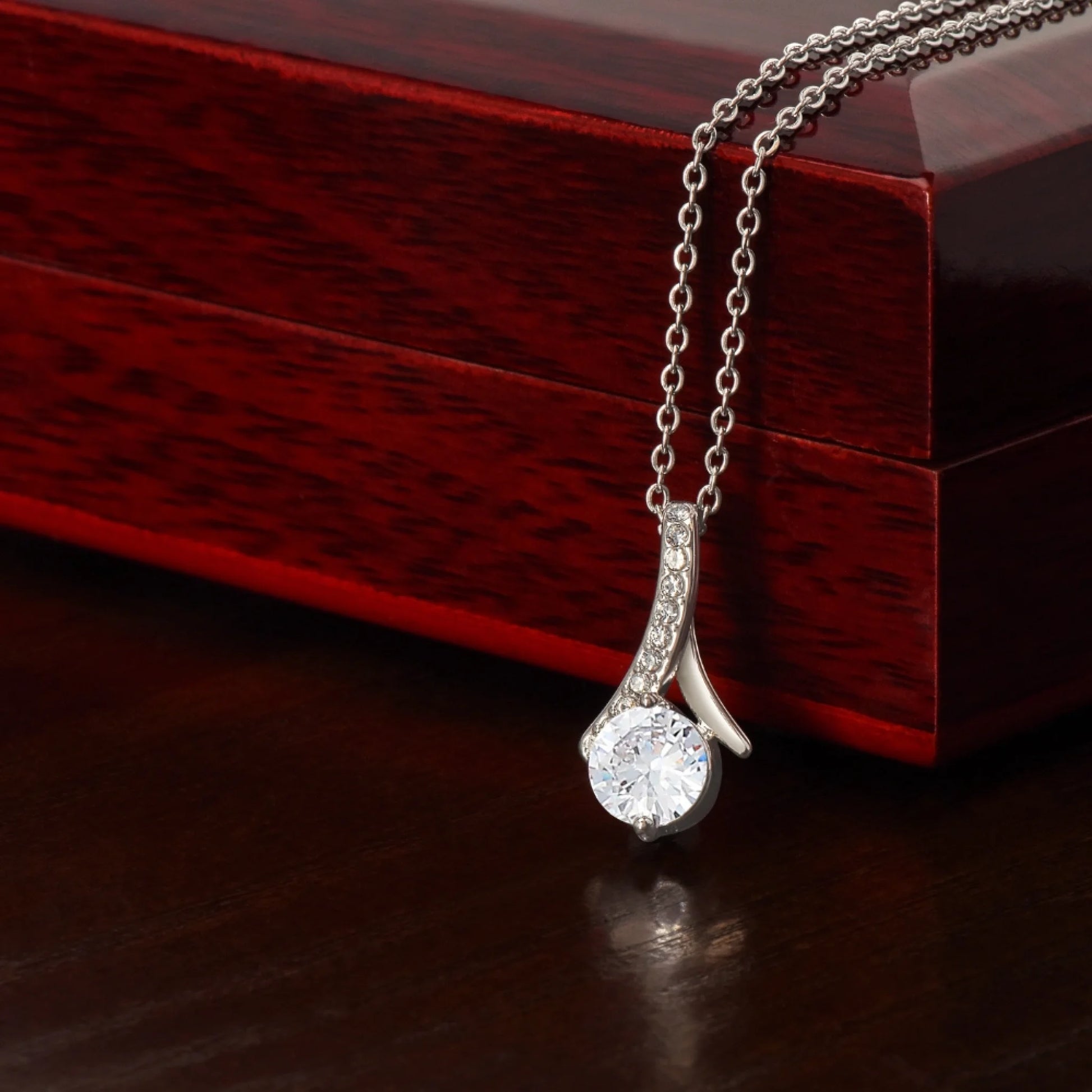 Lux_Alluring_Beauty_Silver