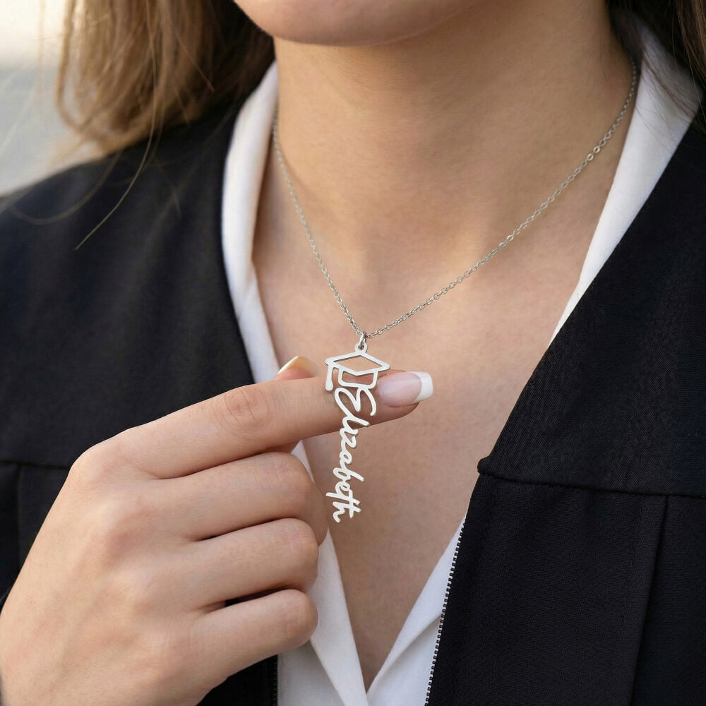Graduation Cap Name Necklace – Gift for Daughter